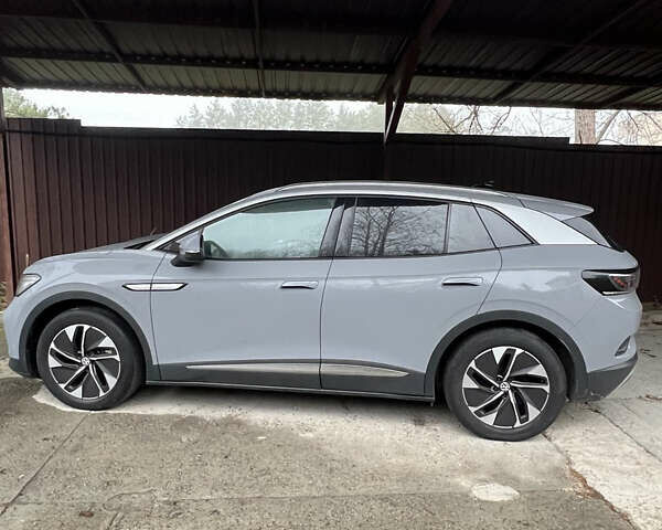 Серый Фольксваген ID.4, объемом двигателя 0 л и пробегом 67 тыс. км за 22800 $, фото 2 на Automoto.ua