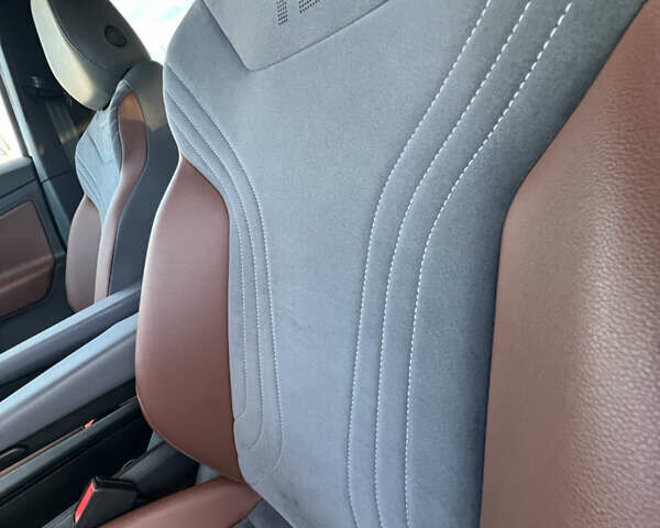 Сірий Фольксваген ID.4, об'ємом двигуна 0 л та пробігом 104 тис. км за 21700 $, фото 12 на Automoto.ua