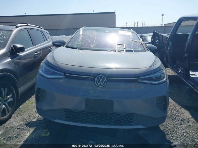 Серый Фольксваген ID.4, объемом двигателя 0 л и пробегом 141 тыс. км за 14300 $, фото 1 на Automoto.ua