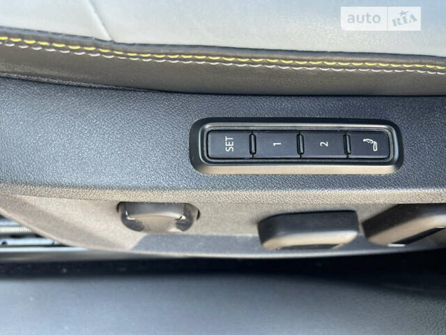 Серый Фольксваген ID.4, объемом двигателя 0 л и пробегом 32 тыс. км за 25200 $, фото 17 на Automoto.ua