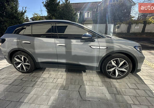 Серый Фольксваген ID.4, объемом двигателя 0 л и пробегом 110 тыс. км за 21900 $, фото 3 на Automoto.ua