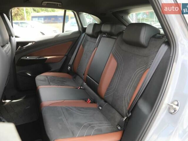 Серый Фольксваген ID.4, объемом двигателя 0 л и пробегом 71 тыс. км за 26000 $, фото 7 на Automoto.ua