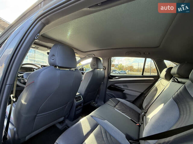 Сірий Фольксваген ID.4, об'ємом двигуна 0 л та пробігом 25 тис. км за 27300 $, фото 24 на Automoto.ua