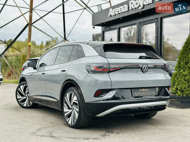 Серый Фольксваген ID.4, объемом двигателя 0 л и пробегом 74 тыс. км за 28000 $, фото 3 на Automoto.ua