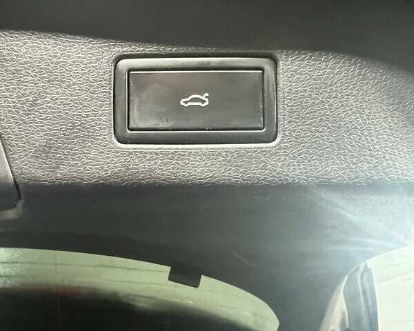 Серый Фольксваген ID.4, объемом двигателя 0 л и пробегом 70 тыс. км за 24000 $, фото 14 на Automoto.ua