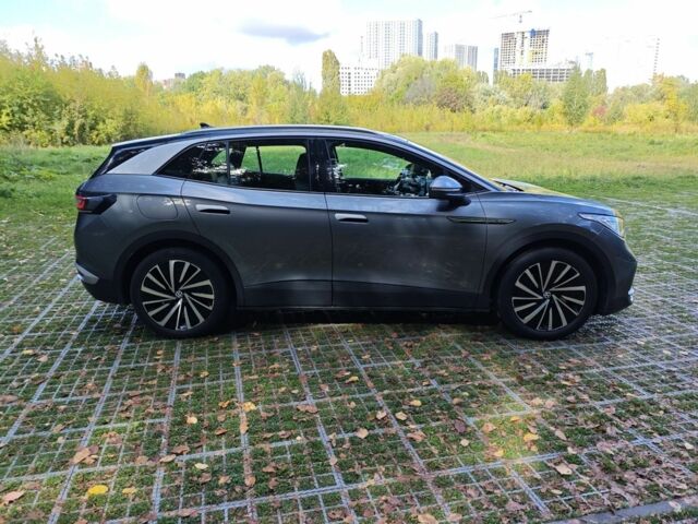 Серый Фольксваген ID.4, объемом двигателя 0 л и пробегом 64 тыс. км за 24000 $, фото 3 на Automoto.ua