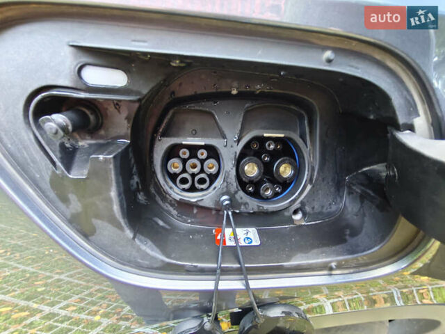 Серый Фольксваген ID.4, объемом двигателя 0 л и пробегом 64 тыс. км за 24000 $, фото 37 на Automoto.ua