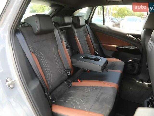 Серый Фольксваген ID.4, объемом двигателя 0 л и пробегом 71 тыс. км за 26000 $, фото 8 на Automoto.ua