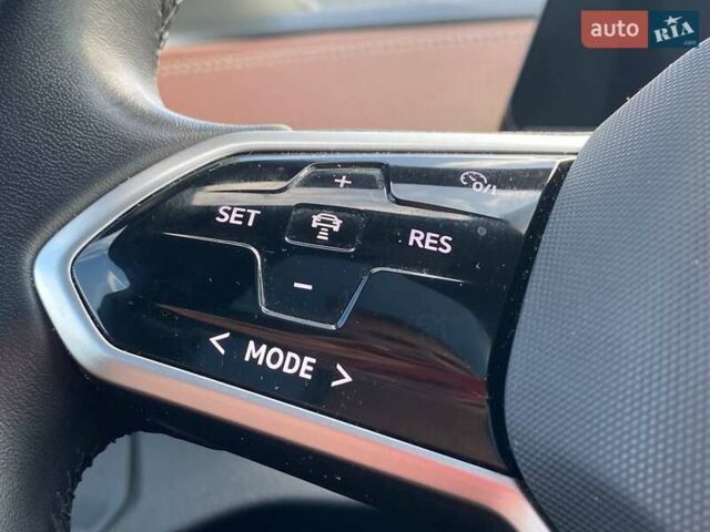 Серый Фольксваген ID.4, объемом двигателя 0 л и пробегом 31 тыс. км за 30490 $, фото 18 на Automoto.ua