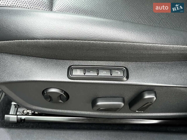 Сірий Фольксваген ID.4, об'ємом двигуна 0 л та пробігом 33 тис. км за 23200 $, фото 18 на Automoto.ua