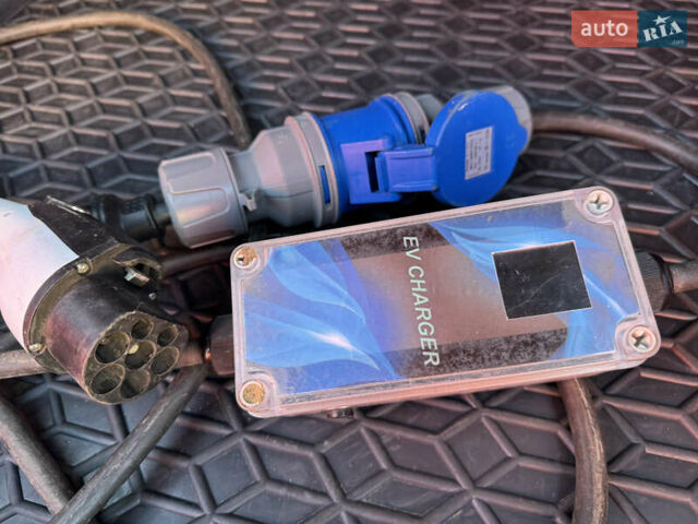 Серый Фольксваген ID.4, объемом двигателя 0 л и пробегом 37 тыс. км за 22000 $, фото 41 на Automoto.ua