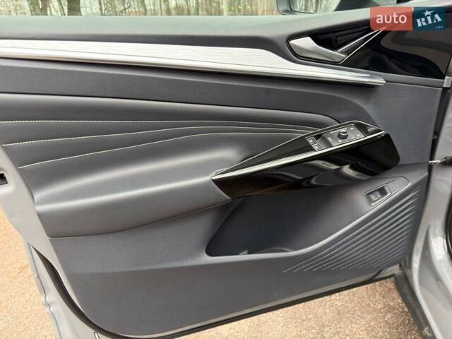 Сірий Фольксваген ID.4, об'ємом двигуна 0 л та пробігом 77 тис. км за 22350 $, фото 21 на Automoto.ua