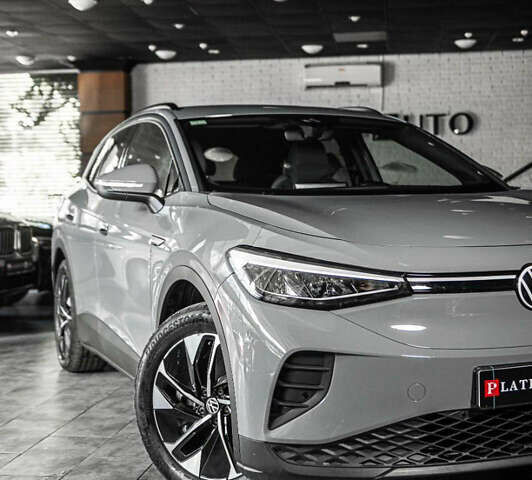 Серый Фольксваген ID.4, объемом двигателя 0 л и пробегом 17 тыс. км за 24900 $, фото 4 на Automoto.ua