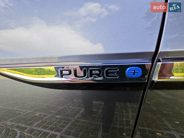 Серый Фольксваген ID.4, объемом двигателя 0 л и пробегом 64 тыс. км за 24000 $, фото 36 на Automoto.ua