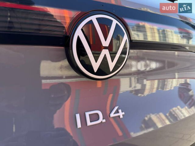 Серый Фольксваген ID.4, объемом двигателя 0 л и пробегом 37 тыс. км за 22000 $, фото 25 на Automoto.ua