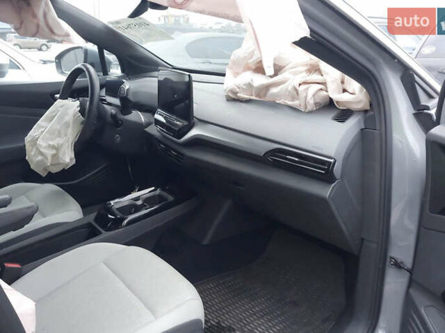 Серый Фольксваген ID.4, объемом двигателя 0 л и пробегом 97 тыс. км за 19500 $, фото 8 на Automoto.ua