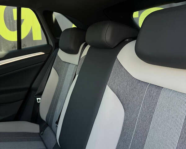 Серый Фольксваген ID.4, объемом двигателя 0 л и пробегом 29 тыс. км за 23600 $, фото 14 на Automoto.ua