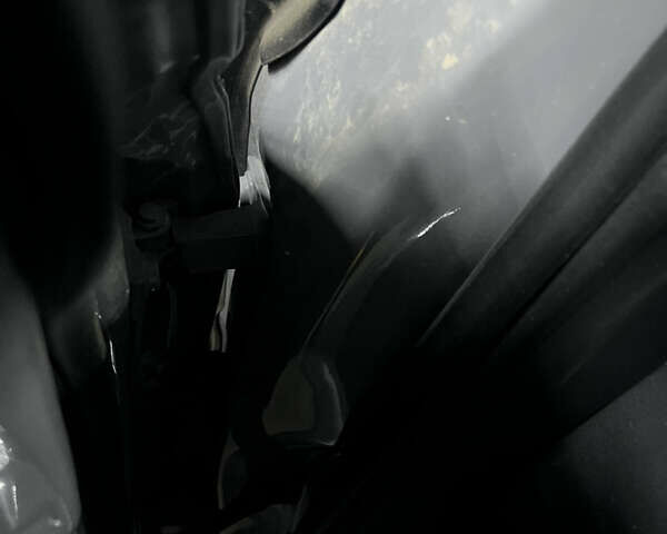 Серый Фольксваген ID.4, объемом двигателя 0 л и пробегом 104 тыс. км за 12700 $, фото 13 на Automoto.ua