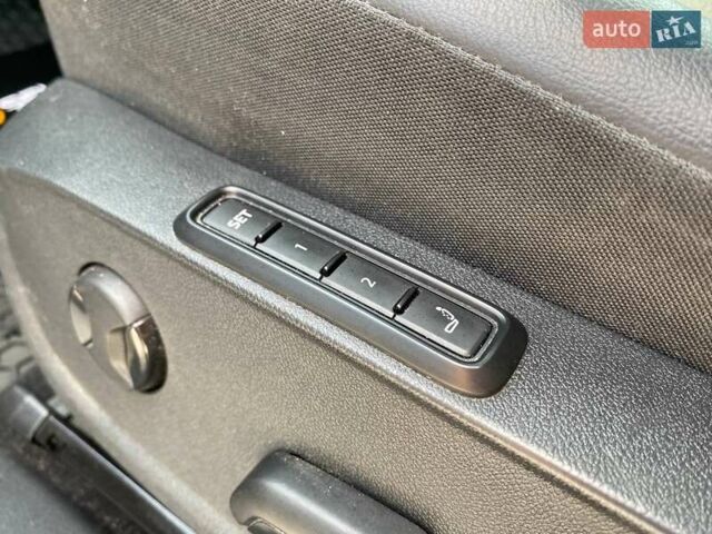 Серый Фольксваген ID.4, объемом двигателя 0 л и пробегом 31 тыс. км за 30490 $, фото 13 на Automoto.ua