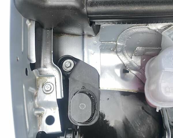 Сірий Фольксваген ID.4, об'ємом двигуна 0 л та пробігом 178 тис. км за 19299 $, фото 4 на Automoto.ua