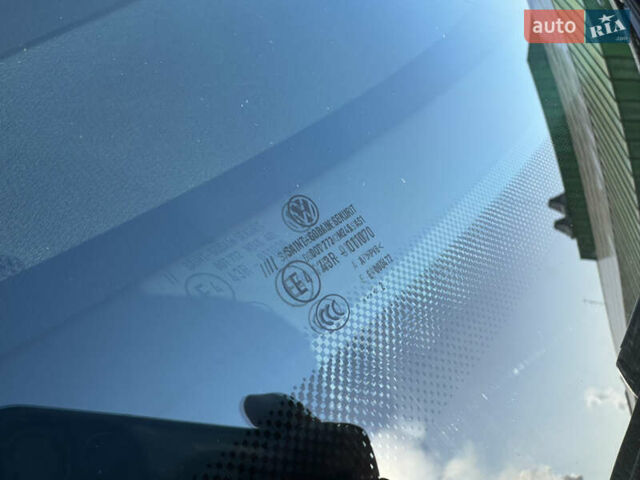 Серый Фольксваген ID.4, объемом двигателя 0 л и пробегом 37 тыс. км за 22000 $, фото 17 на Automoto.ua