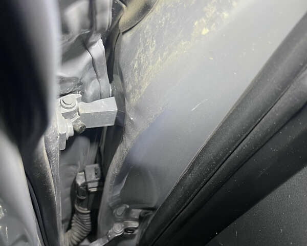 Серый Фольксваген ID.4, объемом двигателя 0 л и пробегом 104 тыс. км за 12700 $, фото 14 на Automoto.ua