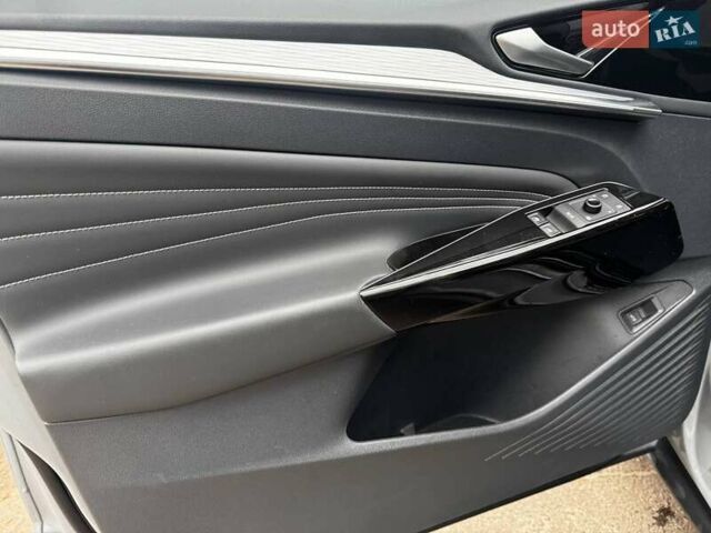 Сірий Фольксваген ID.4, об'ємом двигуна 0 л та пробігом 66 тис. км за 22800 $, фото 15 на Automoto.ua