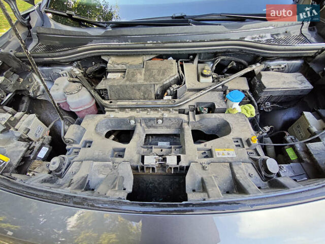 Серый Фольксваген ID.4, объемом двигателя 0 л и пробегом 64 тыс. км за 24000 $, фото 39 на Automoto.ua