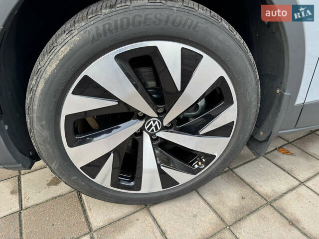 Серый Фольксваген ID.4, объемом двигателя 0 л и пробегом 46 тыс. км за 23000 $, фото 10 на Automoto.ua