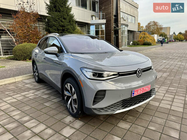 Серый Фольксваген ID.4, объемом двигателя 0 л и пробегом 46 тыс. км за 23000 $, фото 3 на Automoto.ua