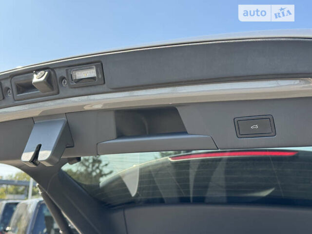 Серый Фольксваген ID.4, объемом двигателя 0 л и пробегом 41 тыс. км за 24000 $, фото 4 на Automoto.ua