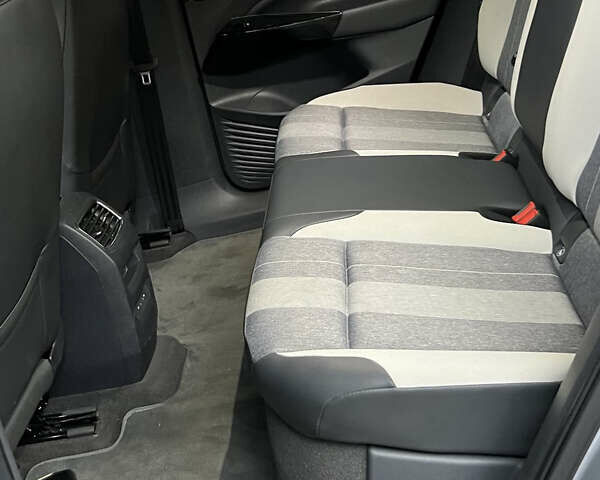 Серый Фольксваген ID.4, объемом двигателя 0 л и пробегом 67 тыс. км за 22800 $, фото 4 на Automoto.ua