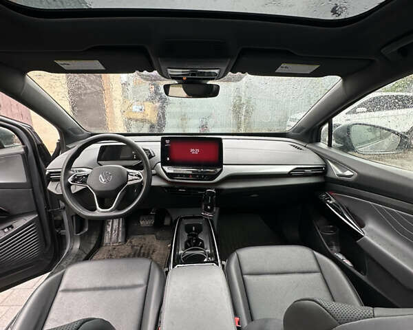 Сірий Фольксваген ID.4, об'ємом двигуна 0 л та пробігом 39 тис. км за 23600 $, фото 9 на Automoto.ua