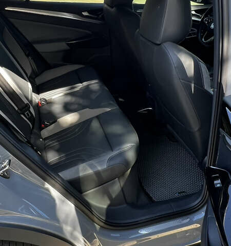 Серый Фольксваген ID.4, объемом двигателя 0 л и пробегом 69 тыс. км за 23500 $, фото 13 на Automoto.ua