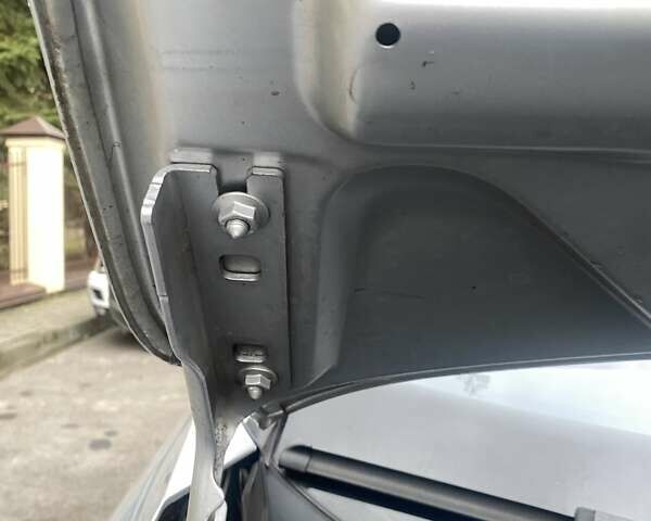 Сірий Фольксваген ID.4, об'ємом двигуна 0 л та пробігом 178 тис. км за 19299 $, фото 5 на Automoto.ua