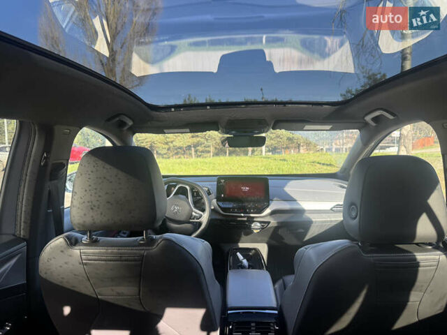 Сірий Фольксваген ID.4, об'ємом двигуна 0 л та пробігом 25 тис. км за 26500 $, фото 5 на Automoto.ua