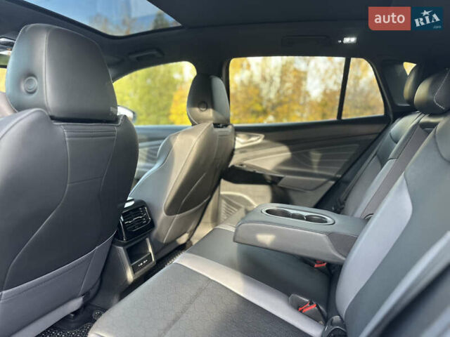 Серый Фольксваген ID.4, объемом двигателя 0 л и пробегом 80 тыс. км за 22500 $, фото 34 на Automoto.ua