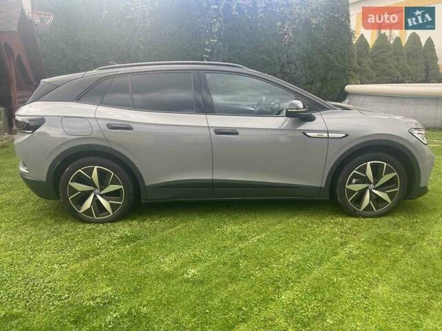 Серый Фольксваген ID.4, объемом двигателя 0 л и пробегом 63 тыс. км за 24675 $, фото 5 на Automoto.ua