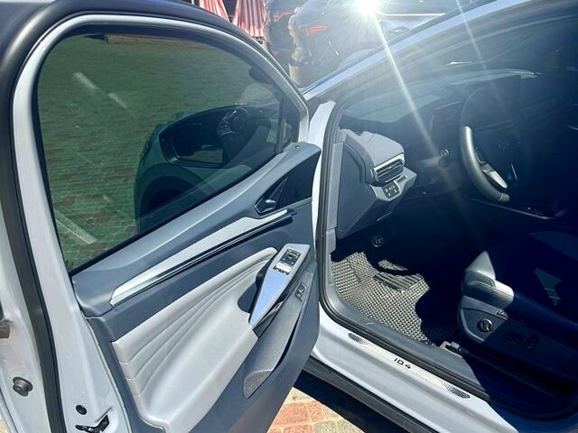 Серый Фольксваген ID.4, объемом двигателя 0 л и пробегом 13 тыс. км за 26500 $, фото 6 на Automoto.ua