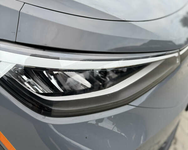 Сірий Фольксваген ID.4, об'ємом двигуна 0 л та пробігом 28 тис. км за 22300 $, фото 2 на Automoto.ua