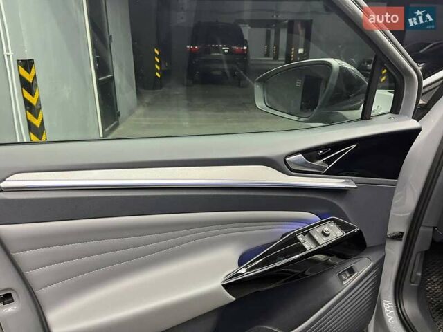 Сірий Фольксваген ID.4, об'ємом двигуна 0 л та пробігом 40 тис. км за 23000 $, фото 6 на Automoto.ua