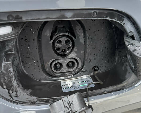 Сірий Фольксваген ID.4, об'ємом двигуна 0 л та пробігом 28 тис. км за 22300 $, фото 36 на Automoto.ua