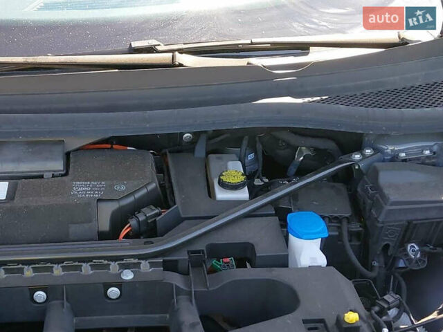 Серый Фольксваген ID.4, объемом двигателя 0 л и пробегом 13 тыс. км за 10000 $, фото 8 на Automoto.ua