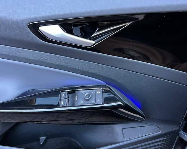 Серый Фольксваген ID.4, объемом двигателя 0 л и пробегом 37 тыс. км за 26200 $, фото 14 на Automoto.ua