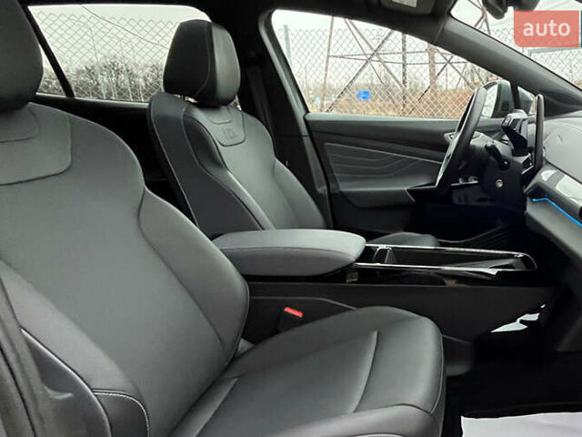 Серый Фольксваген ID.4, объемом двигателя 0 л и пробегом 7 тыс. км за 27400 $, фото 16 на Automoto.ua