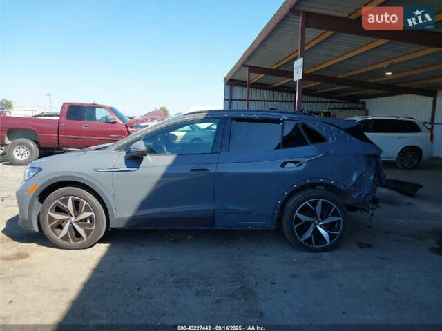 Серый Фольксваген ID.4, объемом двигателя 0 л и пробегом 13 тыс. км за 10000 $, фото 3 на Automoto.ua