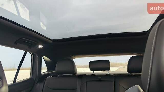 Серый Фольксваген ID.4, объемом двигателя 0 л и пробегом 7 тыс. км за 26800 $, фото 4 на Automoto.ua