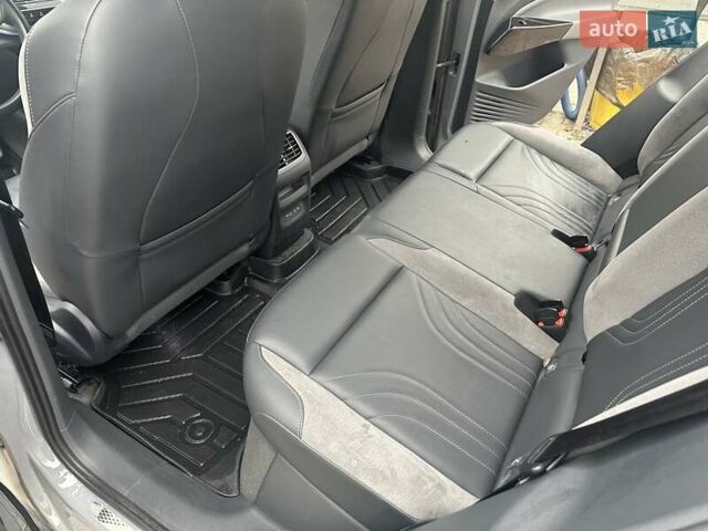 Серый Фольксваген ID.4, объемом двигателя 0 л и пробегом 49 тыс. км за 25999 $, фото 7 на Automoto.ua