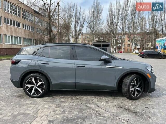 Серый Фольксваген ID.4, объемом двигателя 0 л и пробегом 70 тыс. км за 25500 $, фото 4 на Automoto.ua