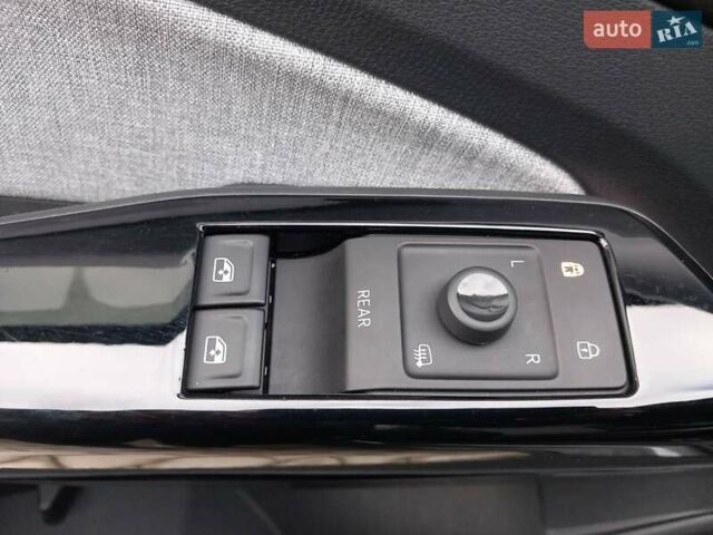 Серый Фольксваген ID.4, объемом двигателя 0 л и пробегом 62 тыс. км за 21900 $, фото 16 на Automoto.ua